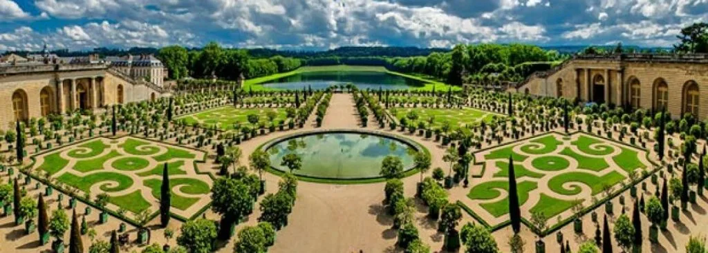Exemple de jardin à la française et ses allées